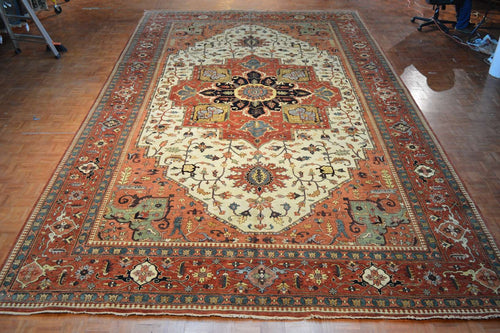 11' 8" x 19' 8" India Serapi Rug image 1