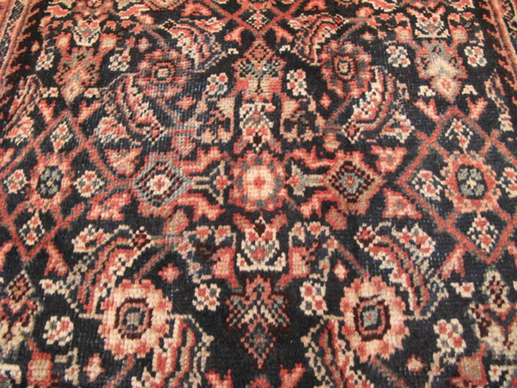 4' 3" x 8' 2" Persian Mahal Rug image 7