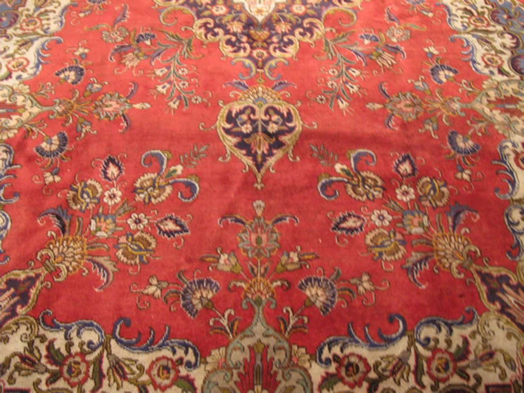 9' 1" x 15' 5" Persian Tabriz Rug image 8