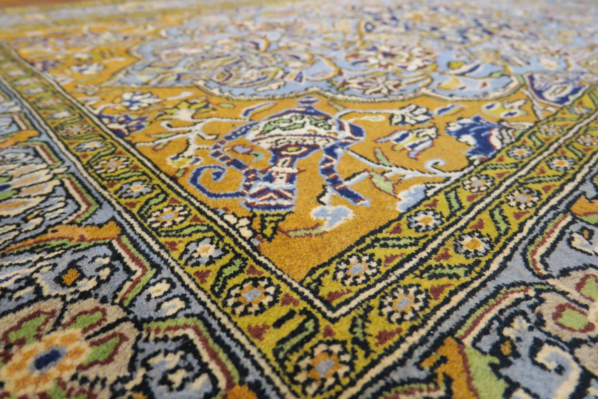 3' 5" x 5' 4" Persian Shahreza Rug image 6