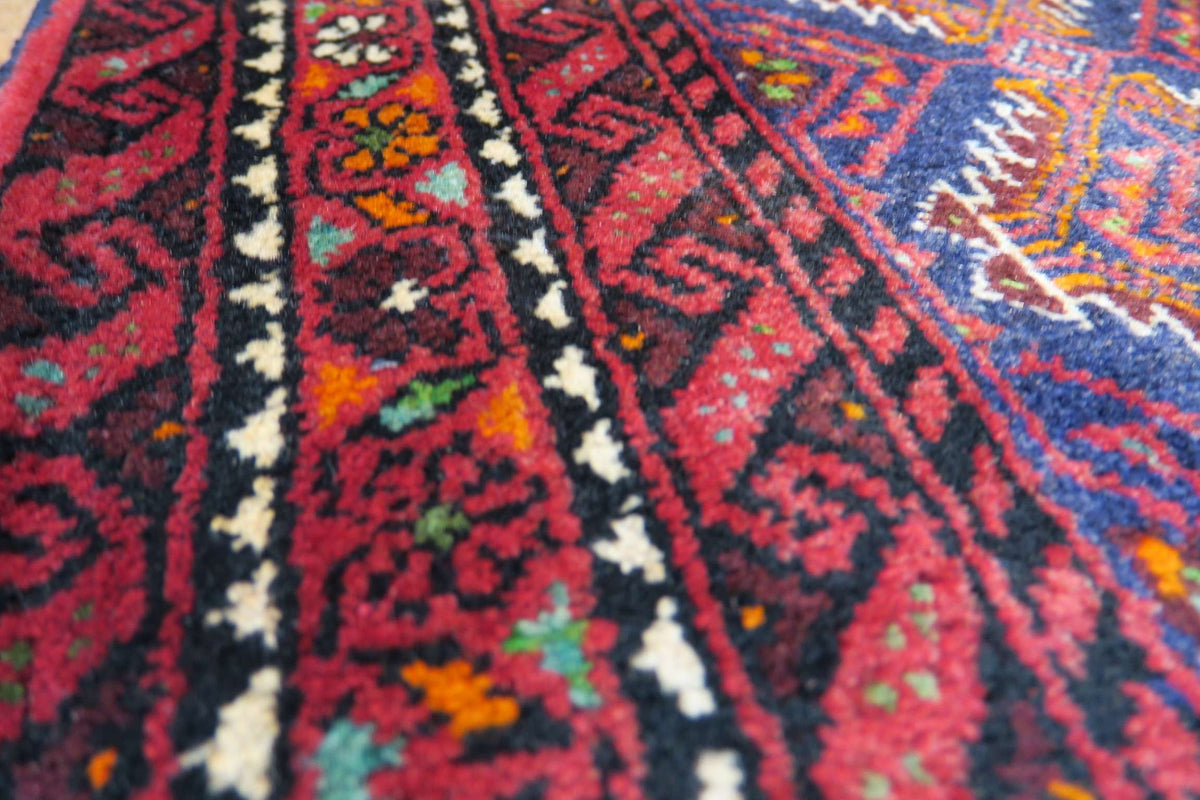 3' 4" x 6' 6" Persian Baluch Rug image 6