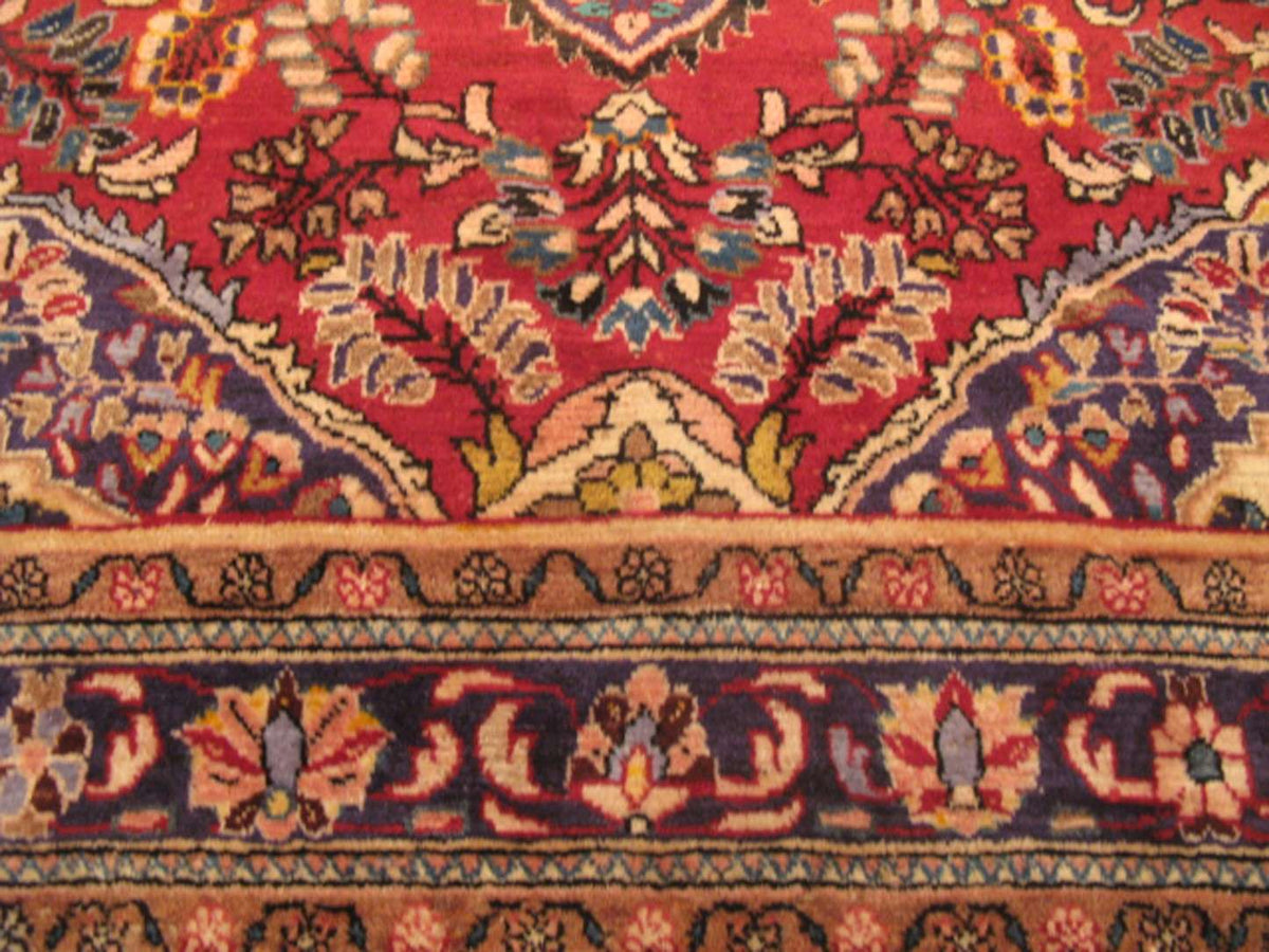 5' 6" x 6' 6" Persian Lilihan Rug image 3