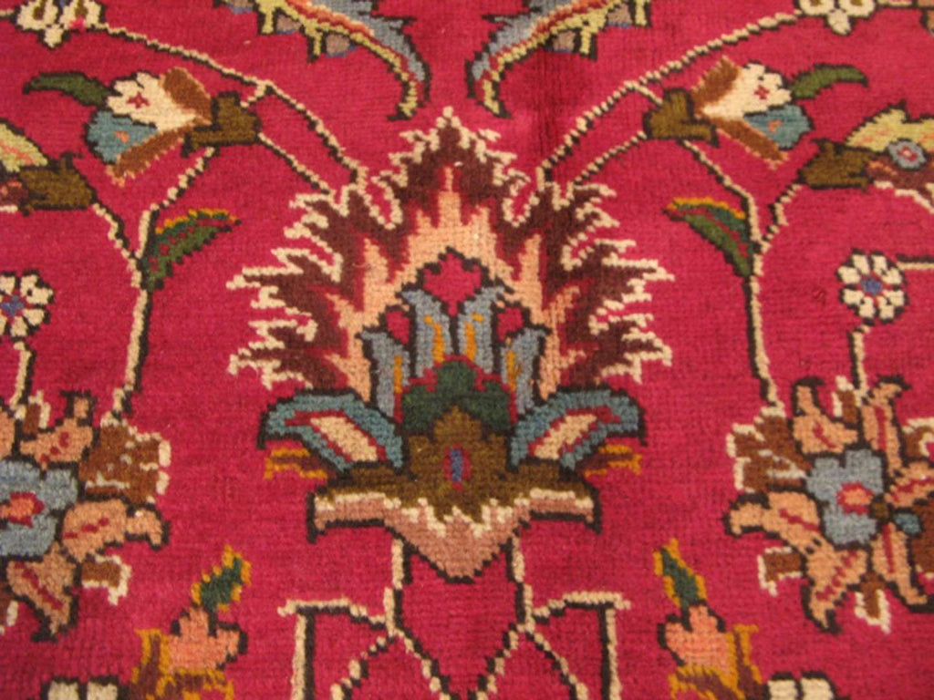 7' 9" x 11' 2" Persian Tabriz Rug image 5