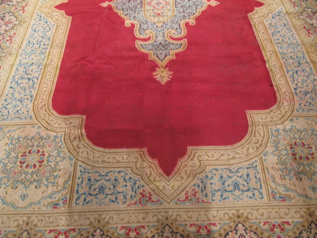 8' 9" x 12' 1" Persian Kerman Rug image 1