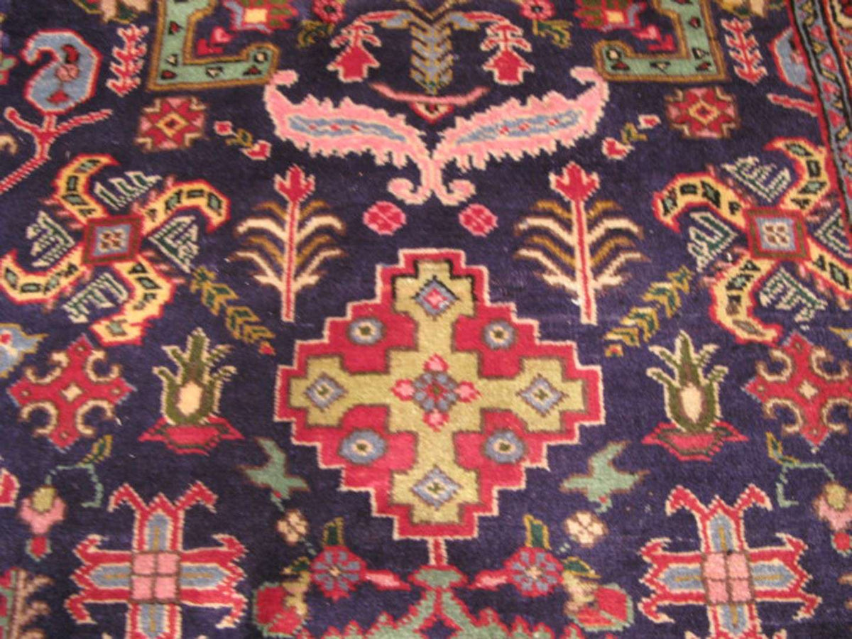7' 1" x 11' 4" Persian Tabriz Rug image 7