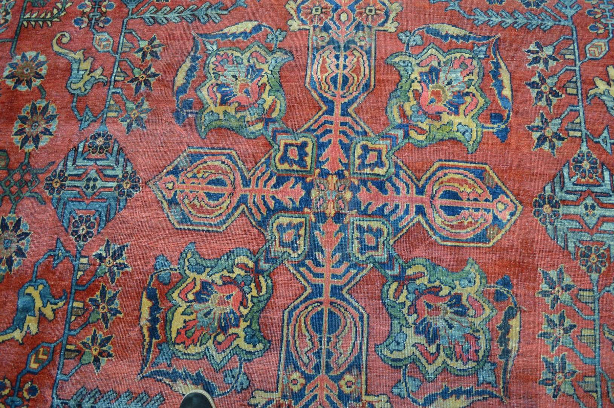 10' 5" x 13' 3" Persian Sarouk Rug image 8