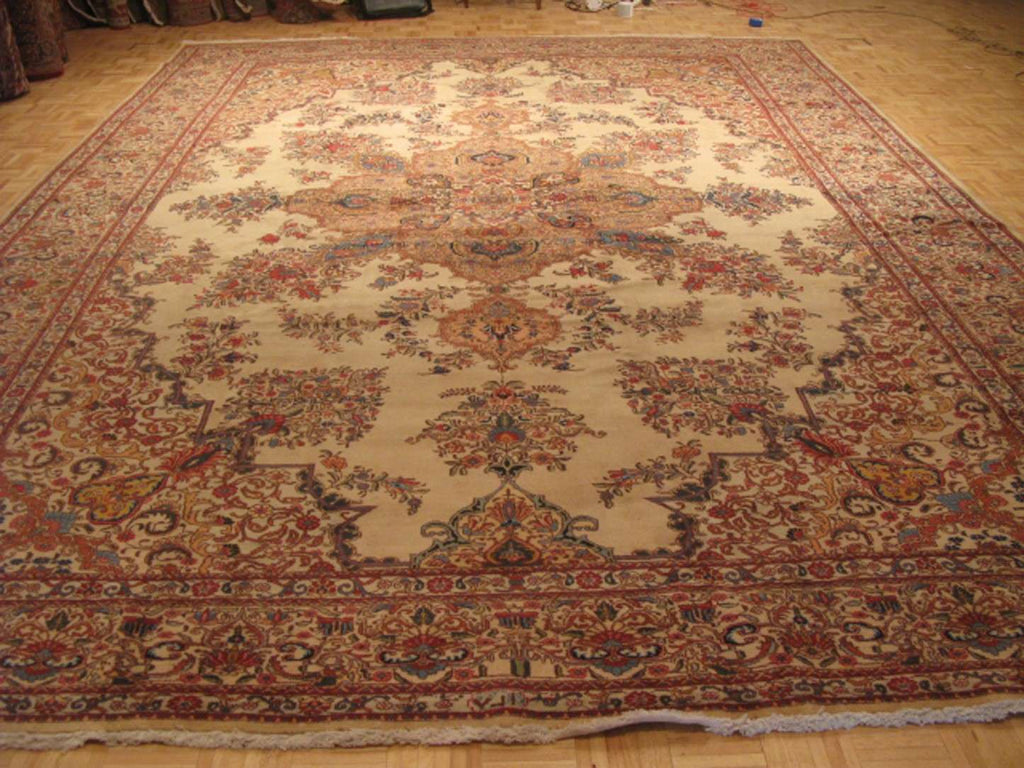 12' 0" x 16' 7" Persian Tabatabaei Rug image 1