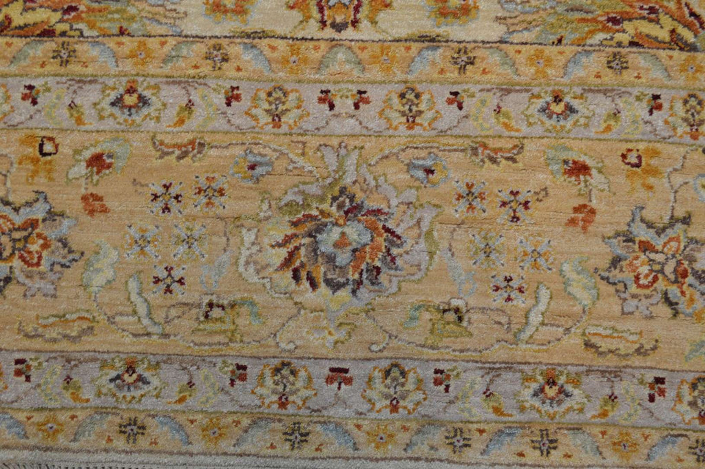 9' 0" x 11' 9" India Sultanabad Rug image 3