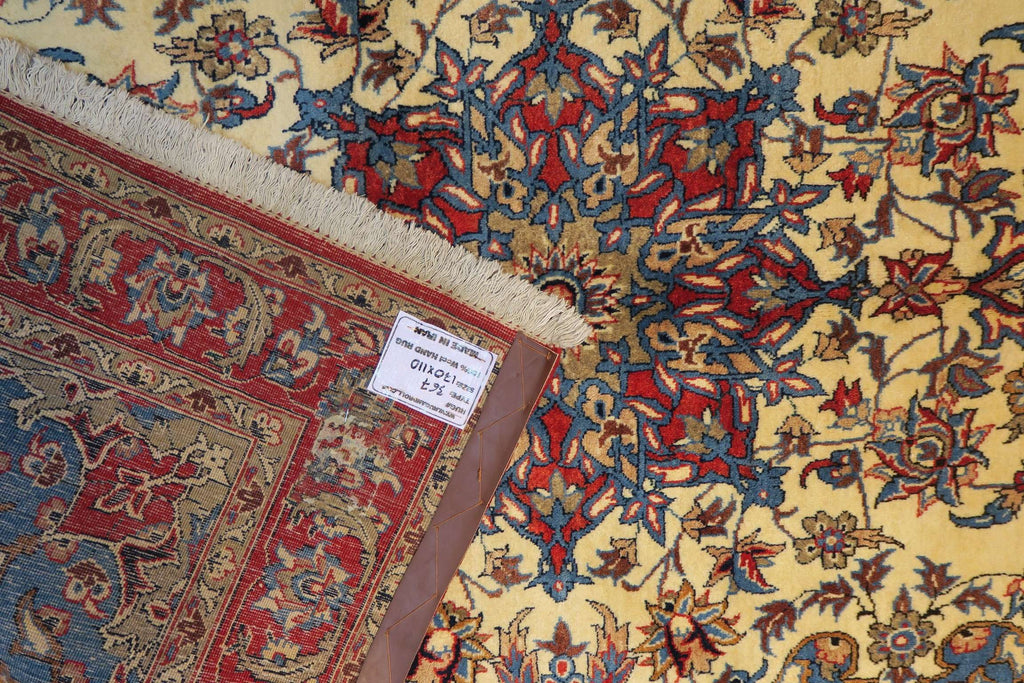3' 6" x 5' 6" Persian Najafabad Rug image 8