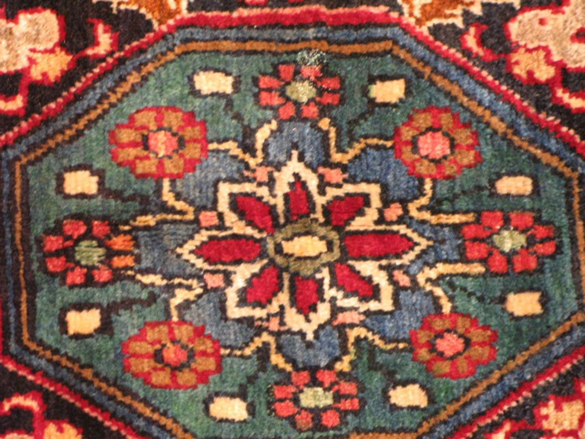 7' 6" x 11' 5" Persian Bijar Rug image 5