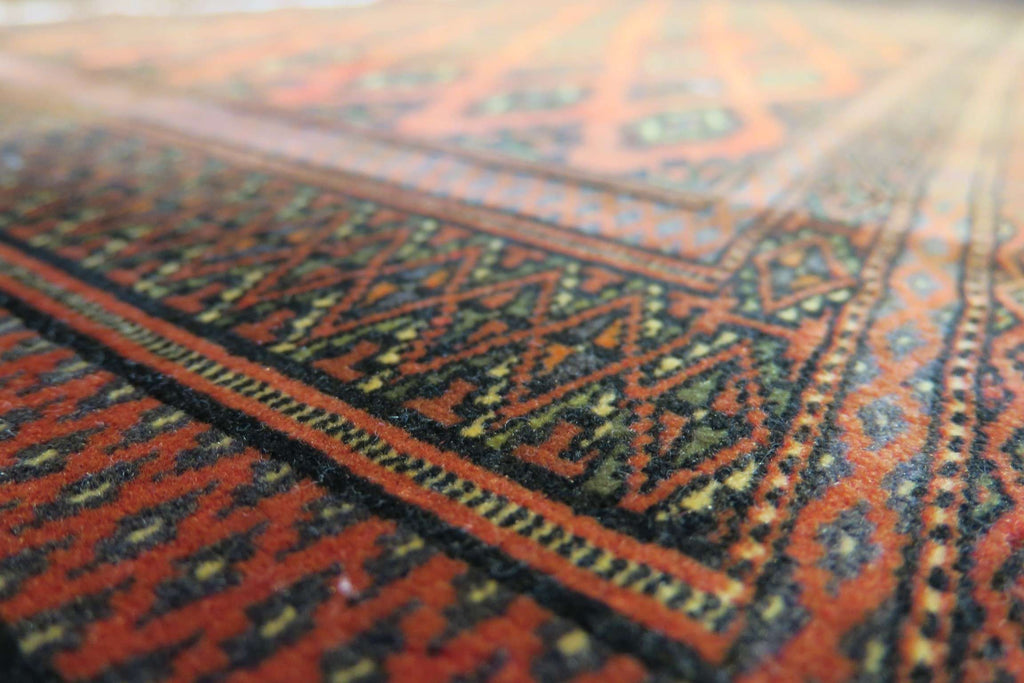 3' 5" x 1' 7" Persian Turkeman Rug image 3