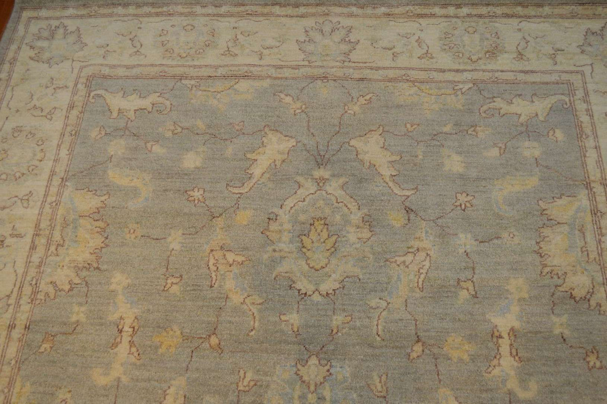 6' 1" x 9' 2" Pakistan Peshawar Rug image 5