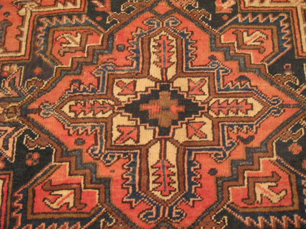 8' 1" x 10' 2" Persian Heriz Rug image 9