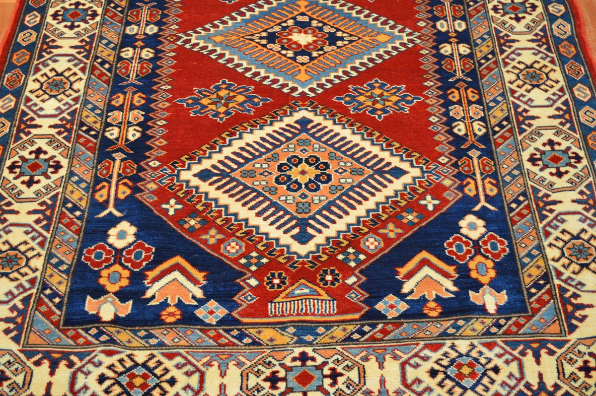 4' 2" x 6' 4" Pakistan Shirvan Rug image 4