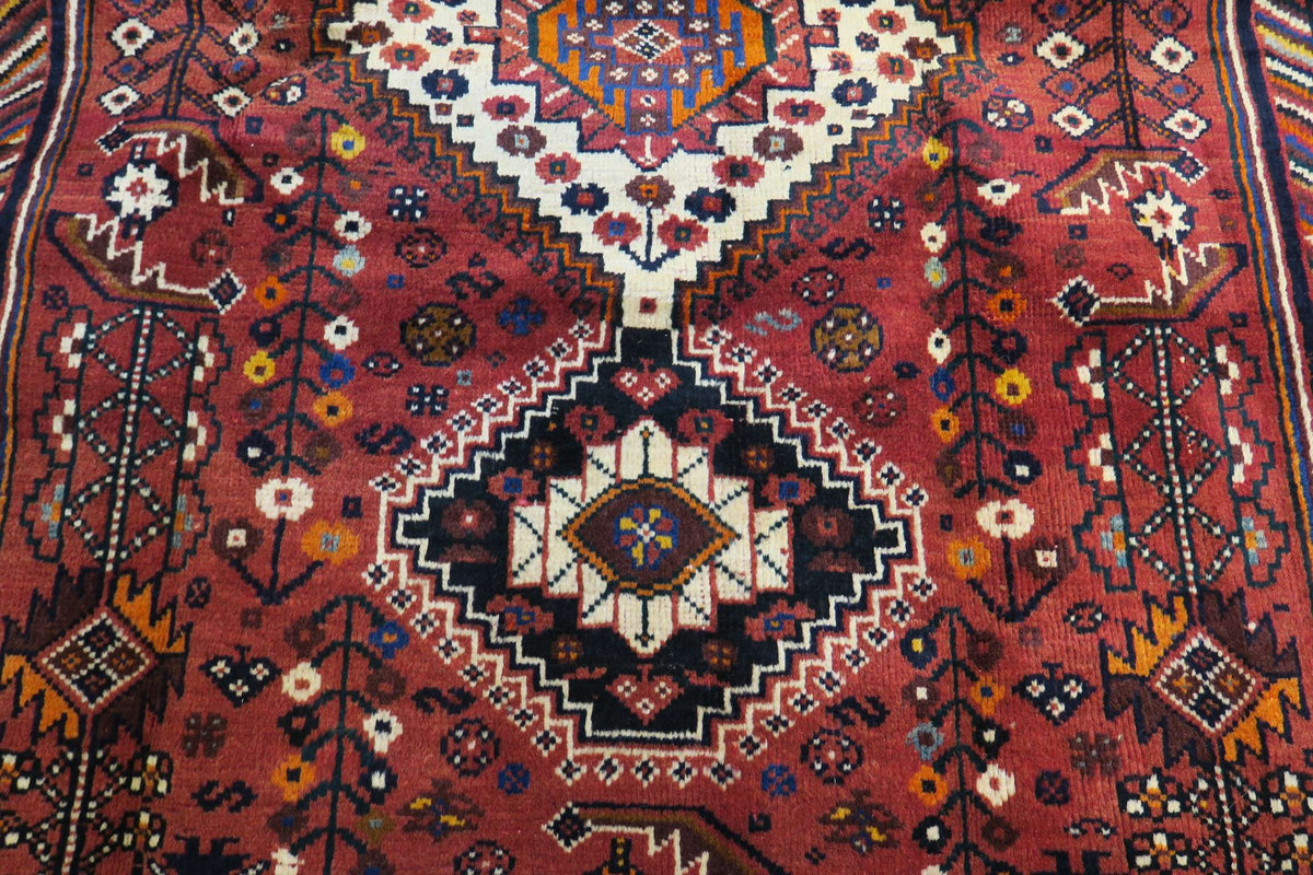 4' 5" x 7' 1" Persian Shiraz Rug image 6