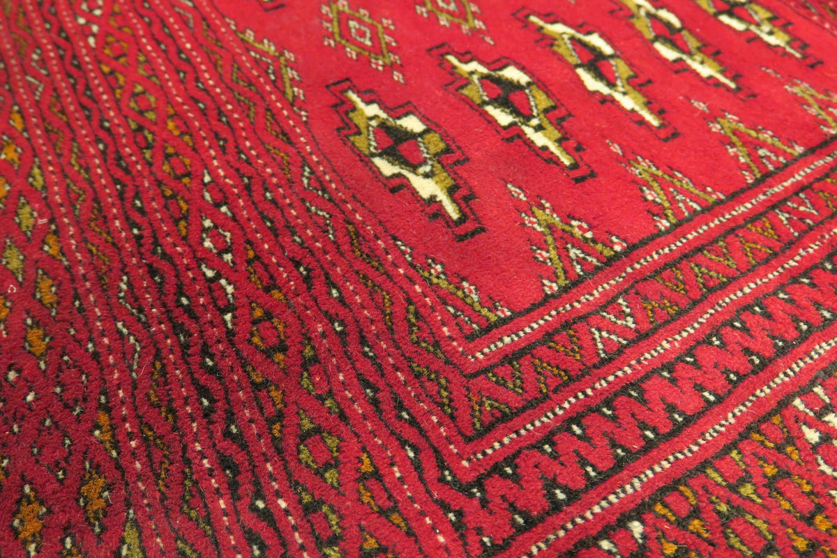 1' 9" x 4' 3" Persian Turkeman Rug image 8