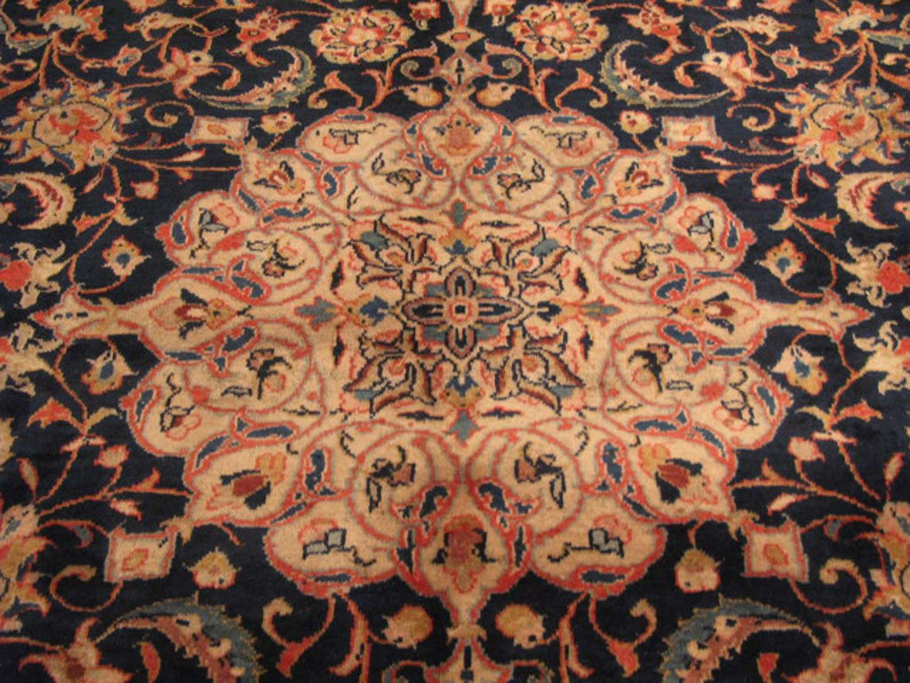 8' 0" x 11' 6" Persian Sarouk Rug image 9