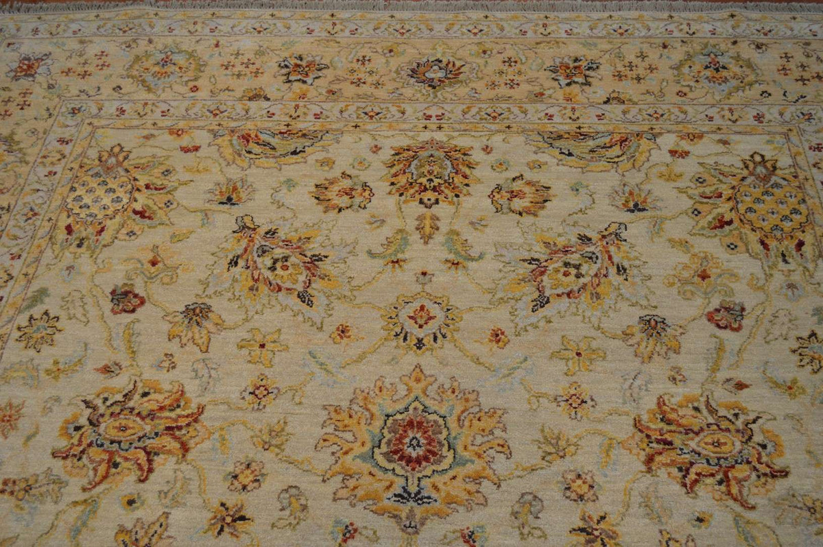 7' 9" x 8' 0" India Sultanabad Square Rug image 3