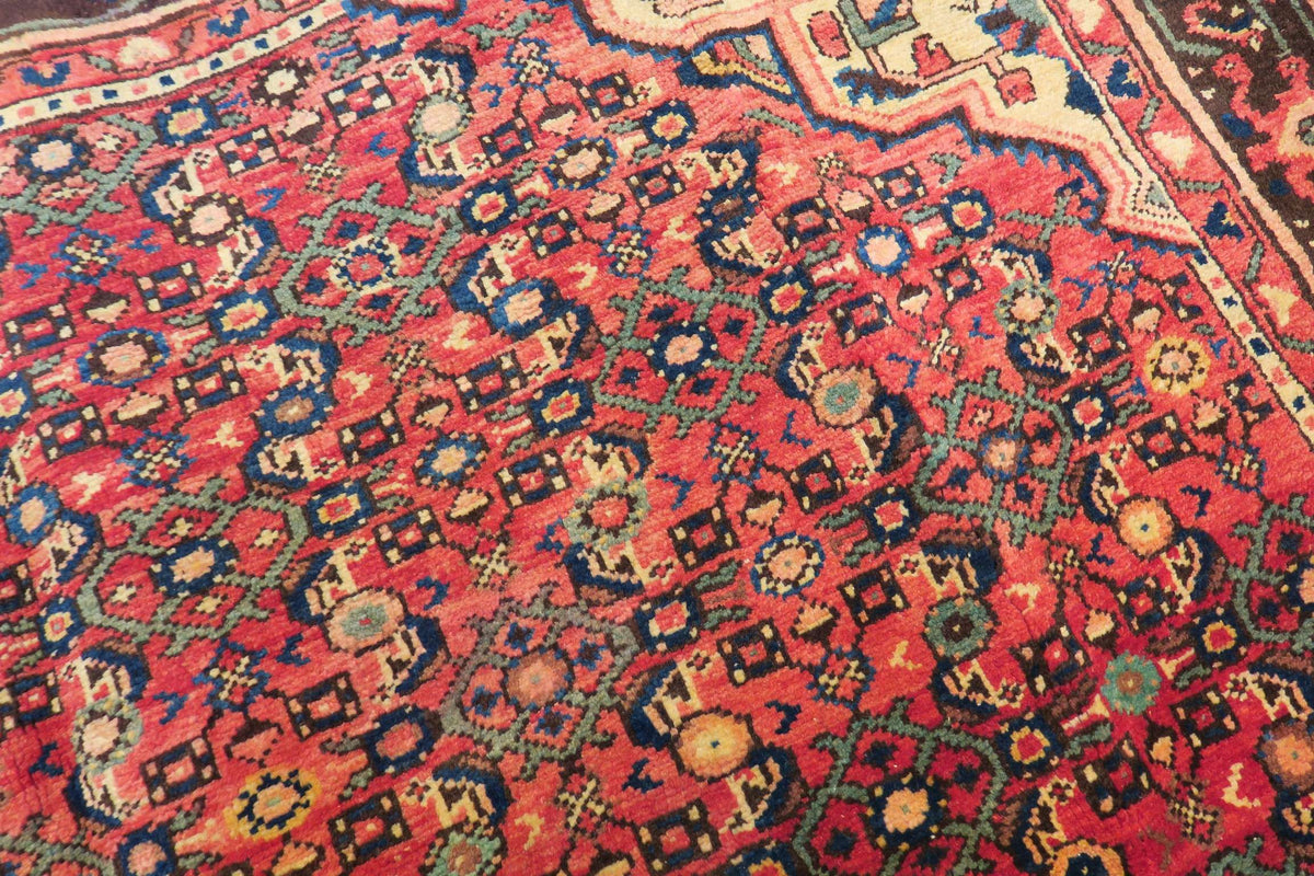 7' 1" x 10' 4" Persian Hamadan Rug image 0