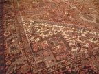 7' 9" x 11' 9" Persian Heriz Rug image 8