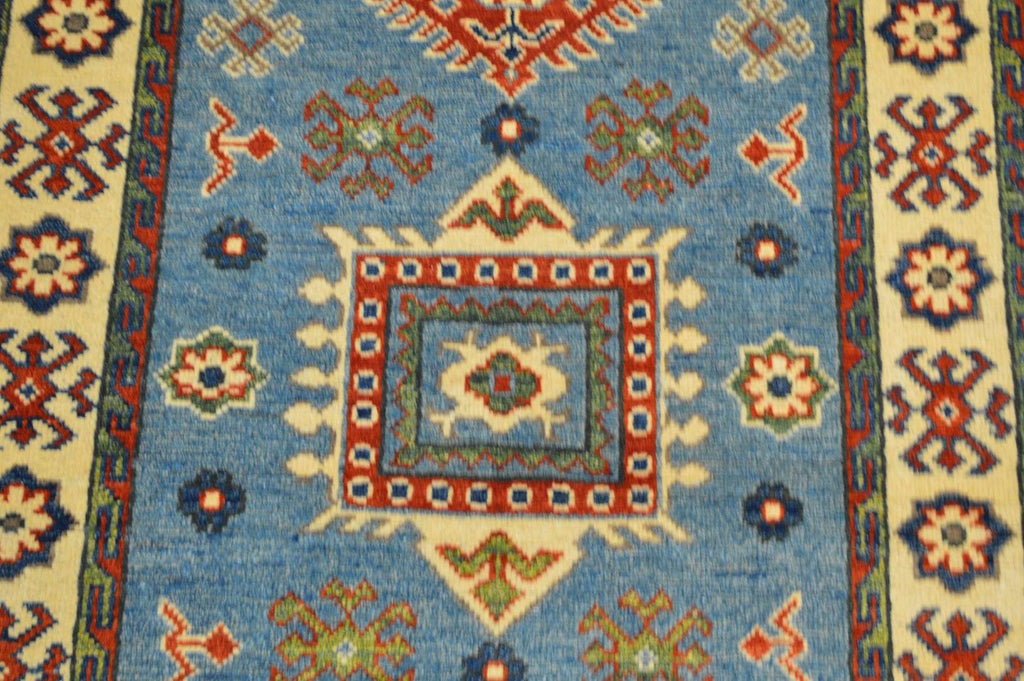 2' 7" x 9' 7" Pakistan Kazak Runner image 4