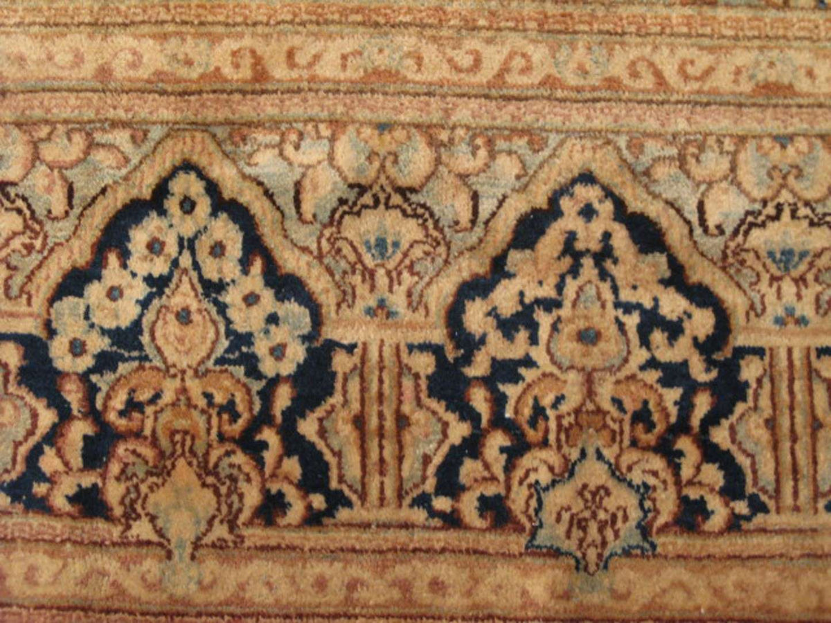 8' 5" x 12' 0" Persian Kerman Rug image 10
