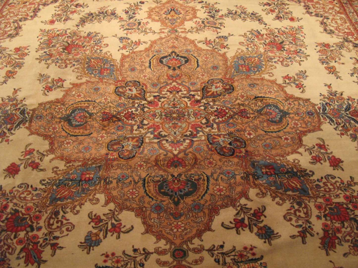 12' 0" x 16' 7" Persian Tabatabaei Rug image 3