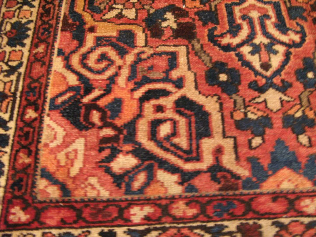 4' 2" x 6' 7" Persian Bakhtiari Rug image 7