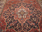 8' 9" x 12' 8" Persian Bakhtiari Rug image 3