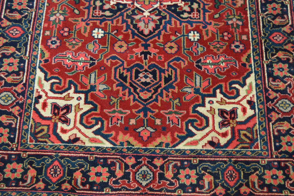 4' 1" x 6' 0" India Heriz Rug image 3