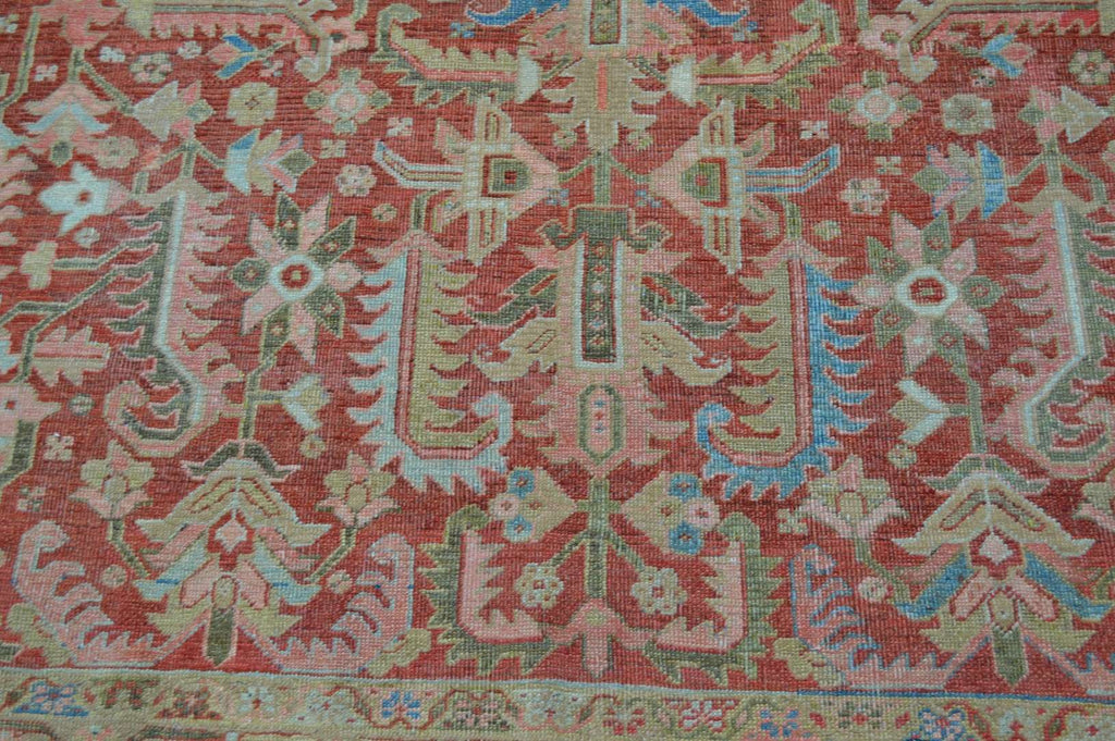 7' 7" x 11' 0" Persian Serapi Rug image 7