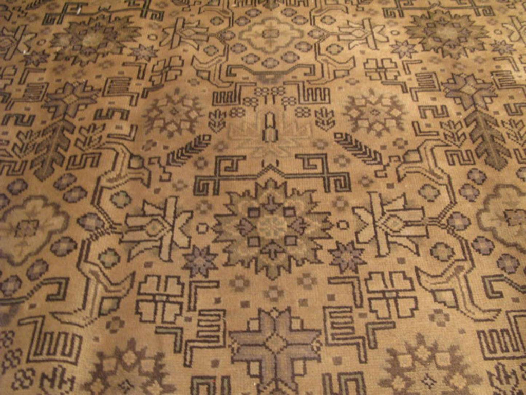 9' 1" x 12' 9" Persian Tabriz Rug image 3