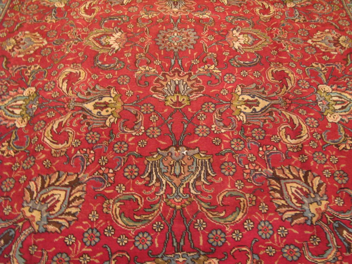 9' 1" x 13' 0" Persian Tabriz Rug image 3