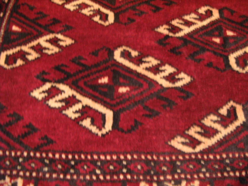 4' 3" x 6' 4" Persian Turkmen Rug image 6