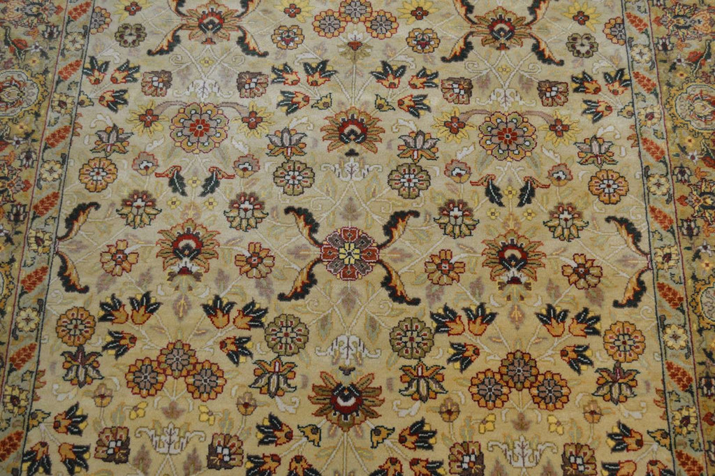 5' 1" x 7' 1" India Agra Rug image 6