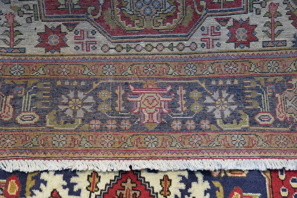 6' 6" x 9' 6" Vintage Tabriz Rug image 5