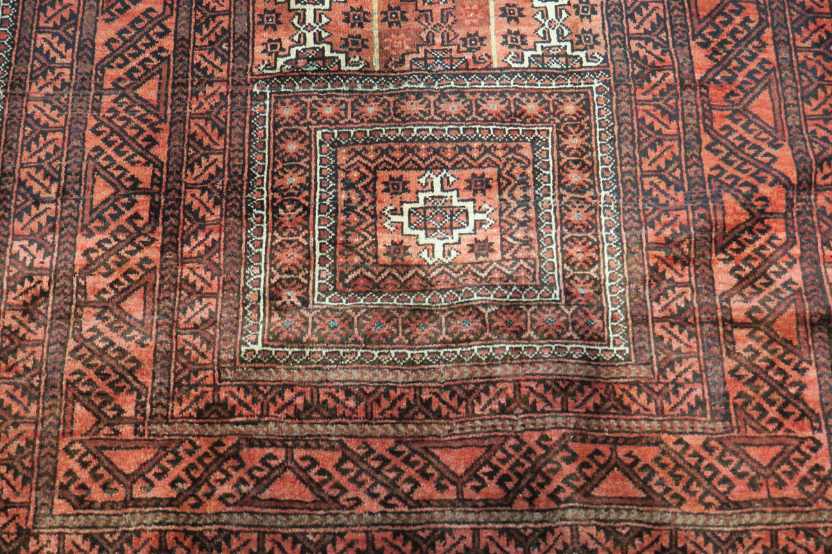 3' 2" x 6' 1" Persian Baluch Rug image 3