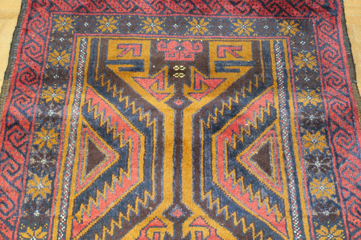 2' 1" x 4' 1" Persian Baluch Rug image 8