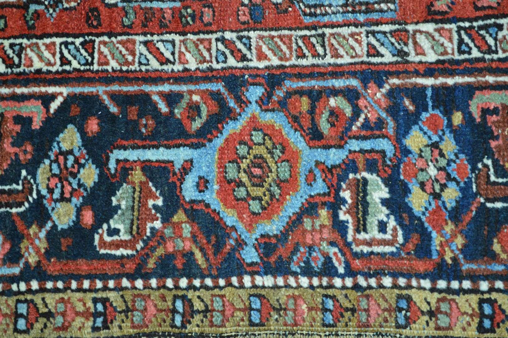 6' 6" x 9' 5" Persian Heriz Rug image 6