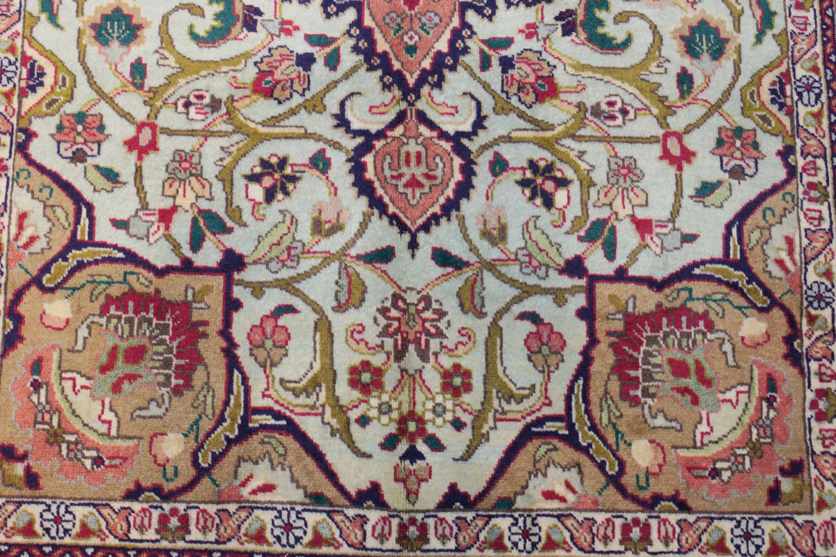 3' 2" x 4' 7" Persian Tabriz Rug image 2