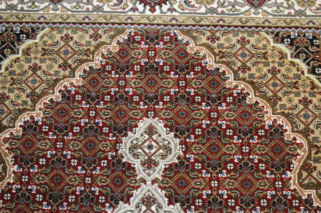 4' 0" x 6' 1" India Bijar Rug image 7