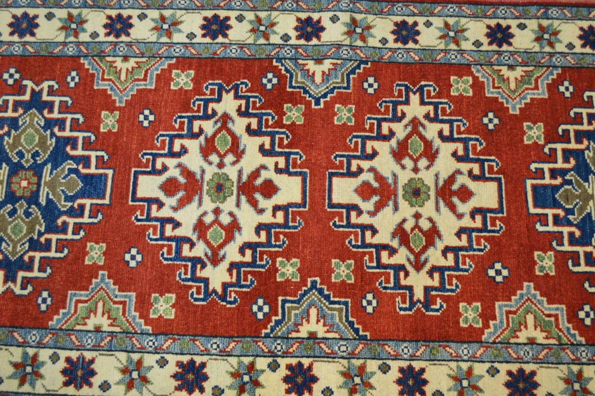 2' 8" x 8' 4" Pakistan Kazak Runner image 12