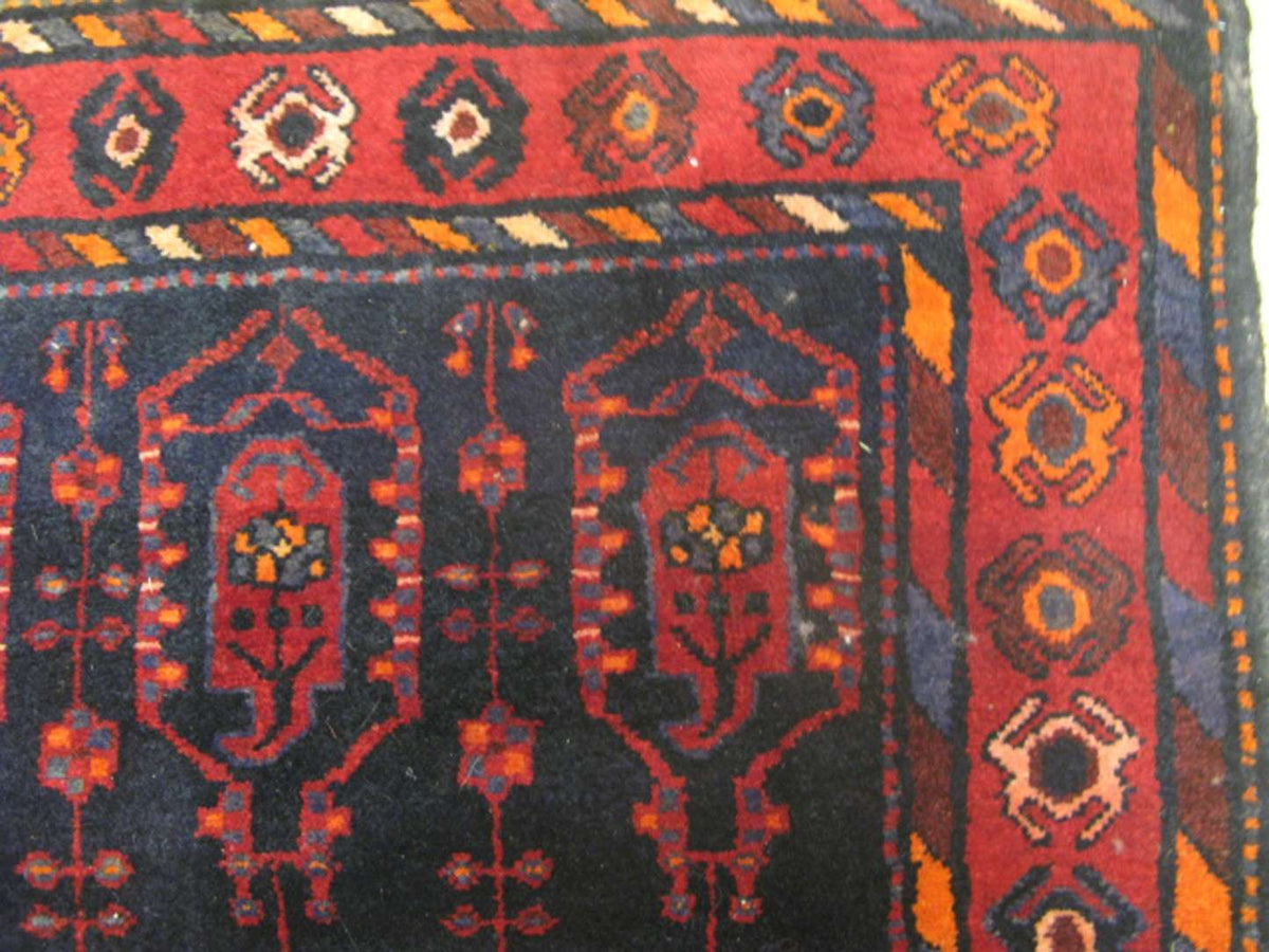 3' 1" x 9' 7" Persian Boroujerd Runner image 7