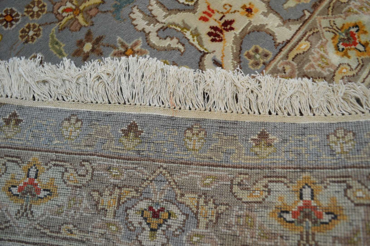 9' 1" x 11' 8" India Sultanabad Rug image 12