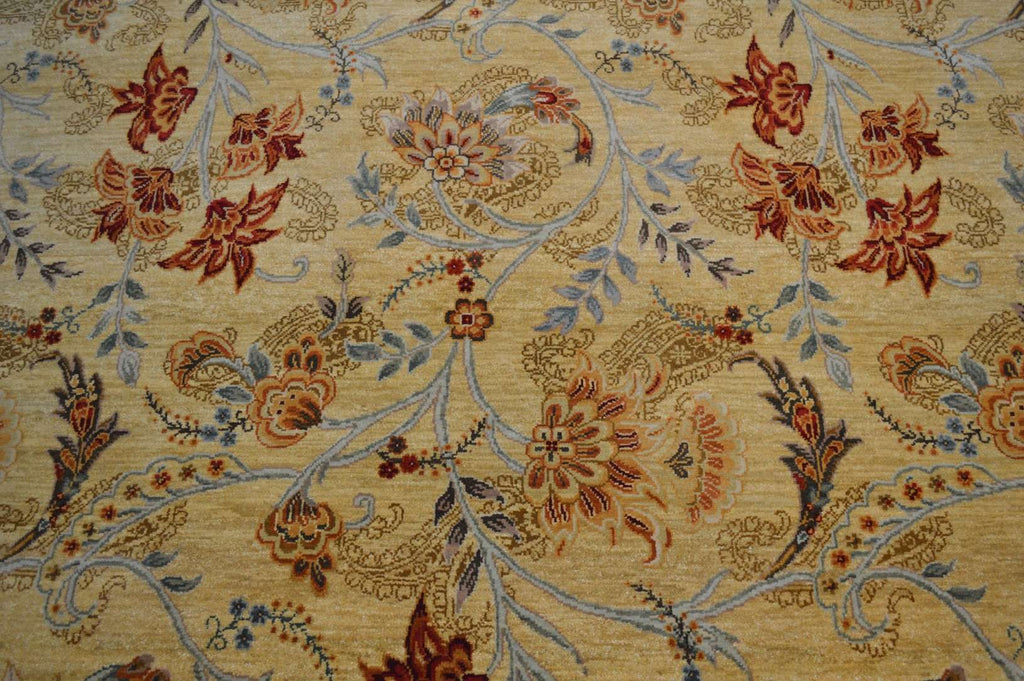 8' 0" x 9' 9" India Sultanabad Rug image 3