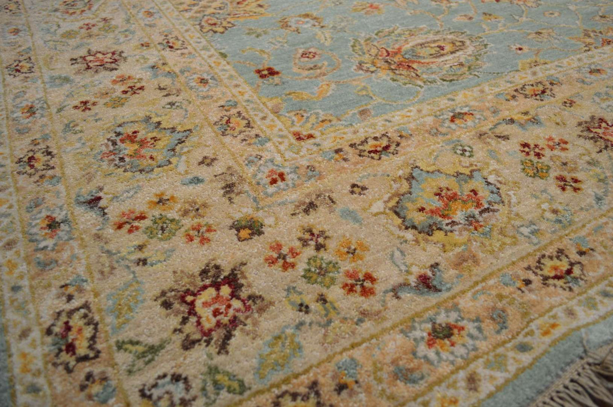 6' 2" x 9' 3" India Sultanabad Rug image 5