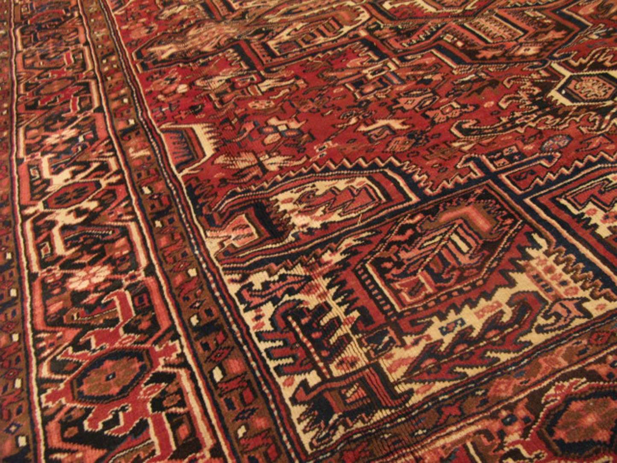 7' 1" x 9' 8" Persian Heriz Rug image 9