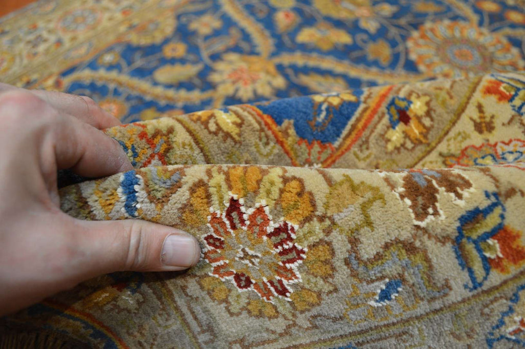 4' 2" x 4' 9" India Agra Rug image 11
