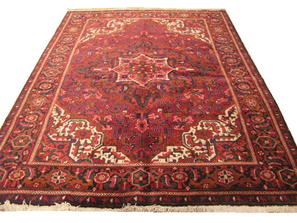 7' 0" x 9' 8" Persian Heriz Rug image 0