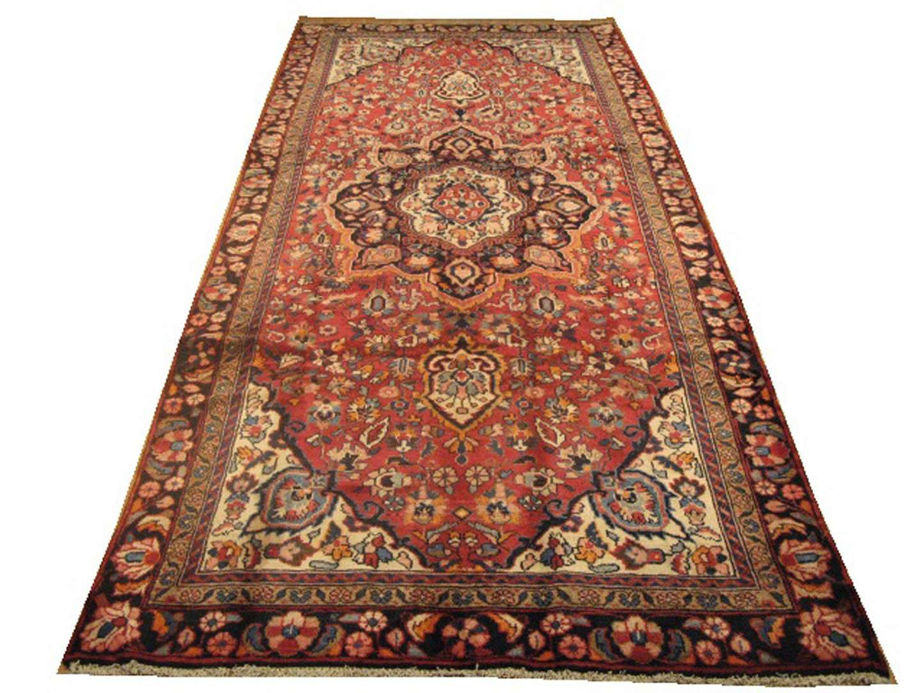 4' 9" x 10' 9" Vintage Lilihan Runner image 0